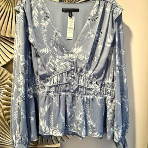 White House Black Market Blouse